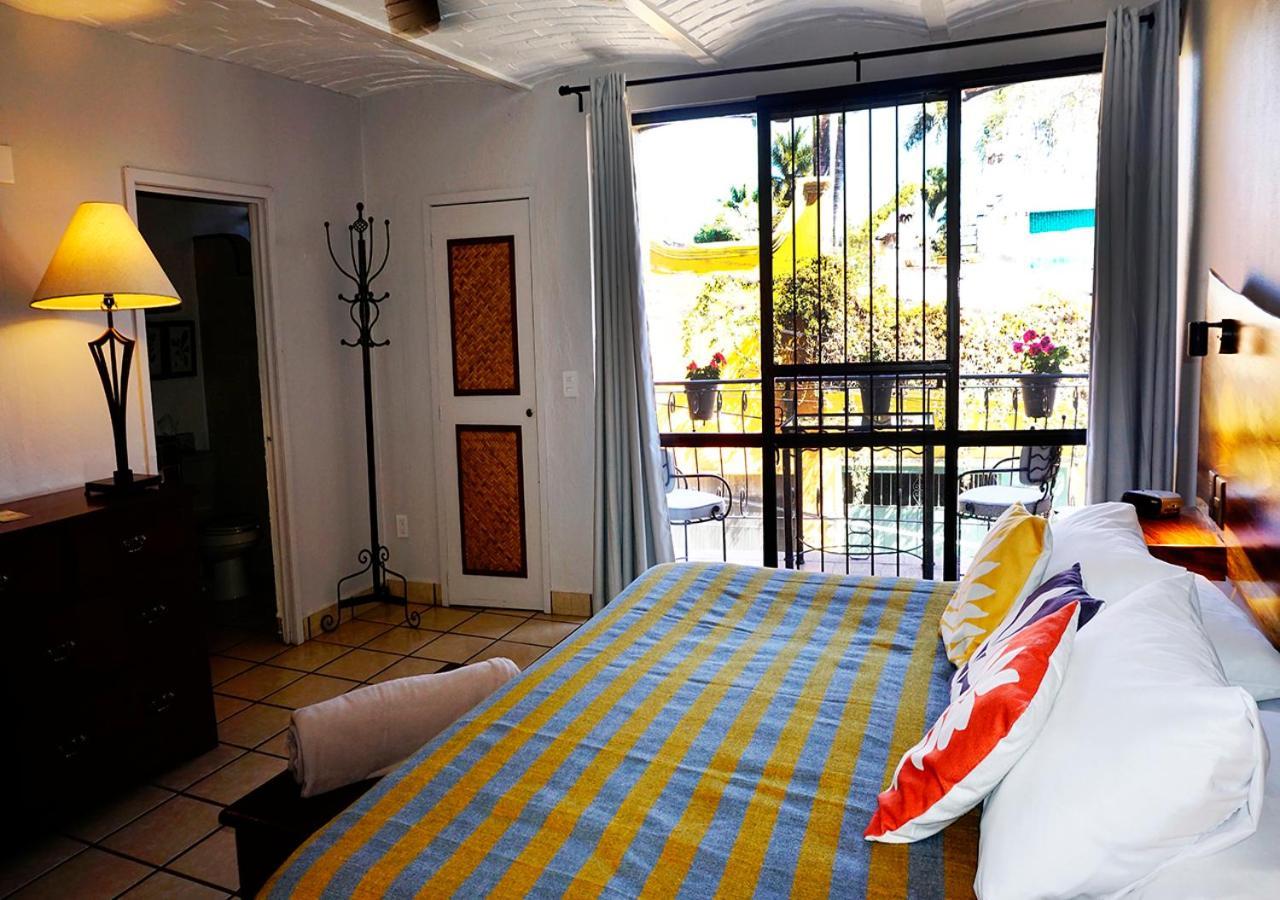Casa Del Sol Inn アヒヒク エクステリア 写真