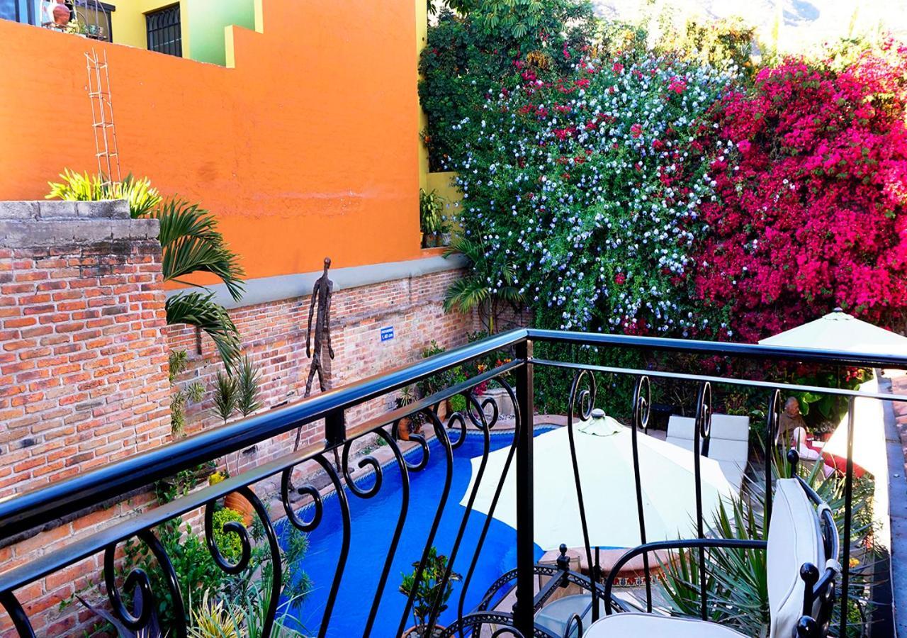 Casa Del Sol Inn アヒヒク エクステリア 写真