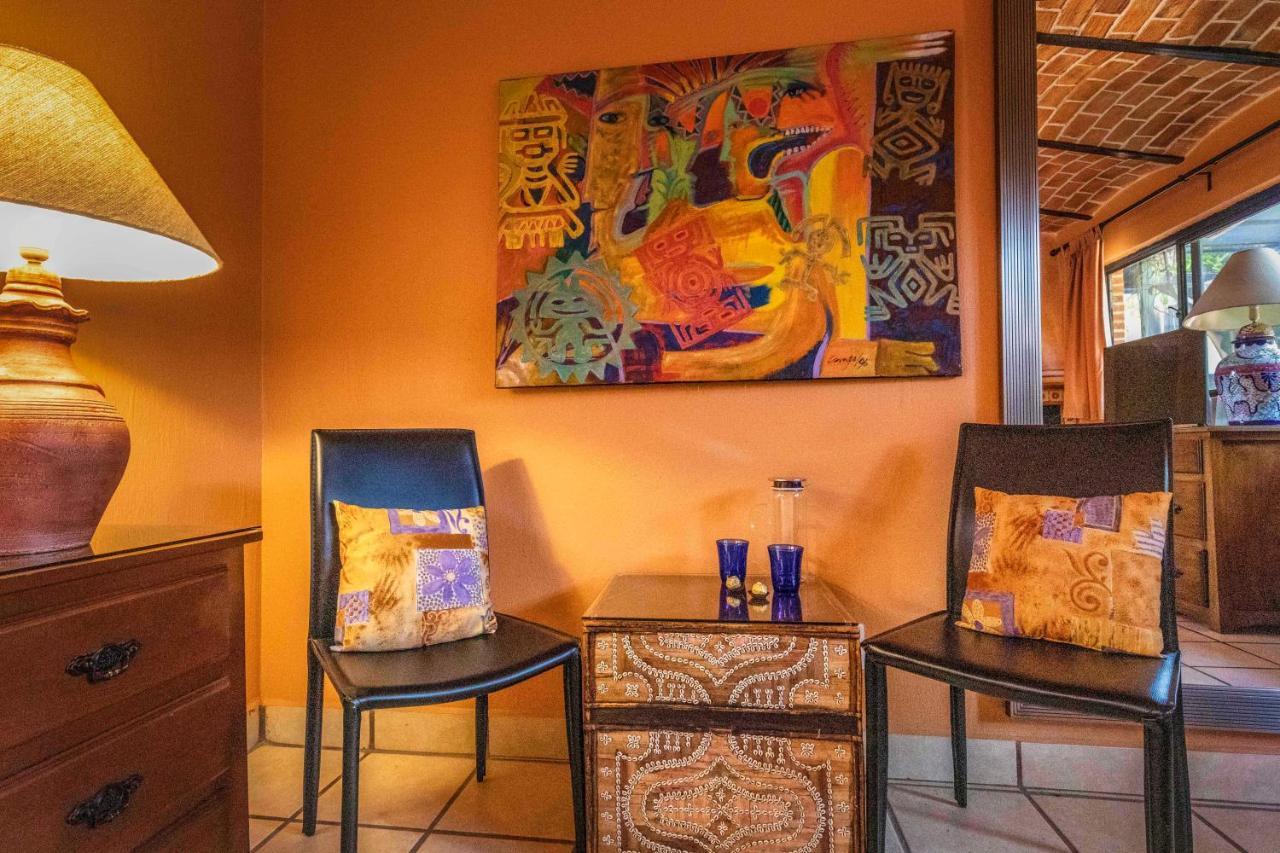 Casa Del Sol Inn アヒヒク エクステリア 写真