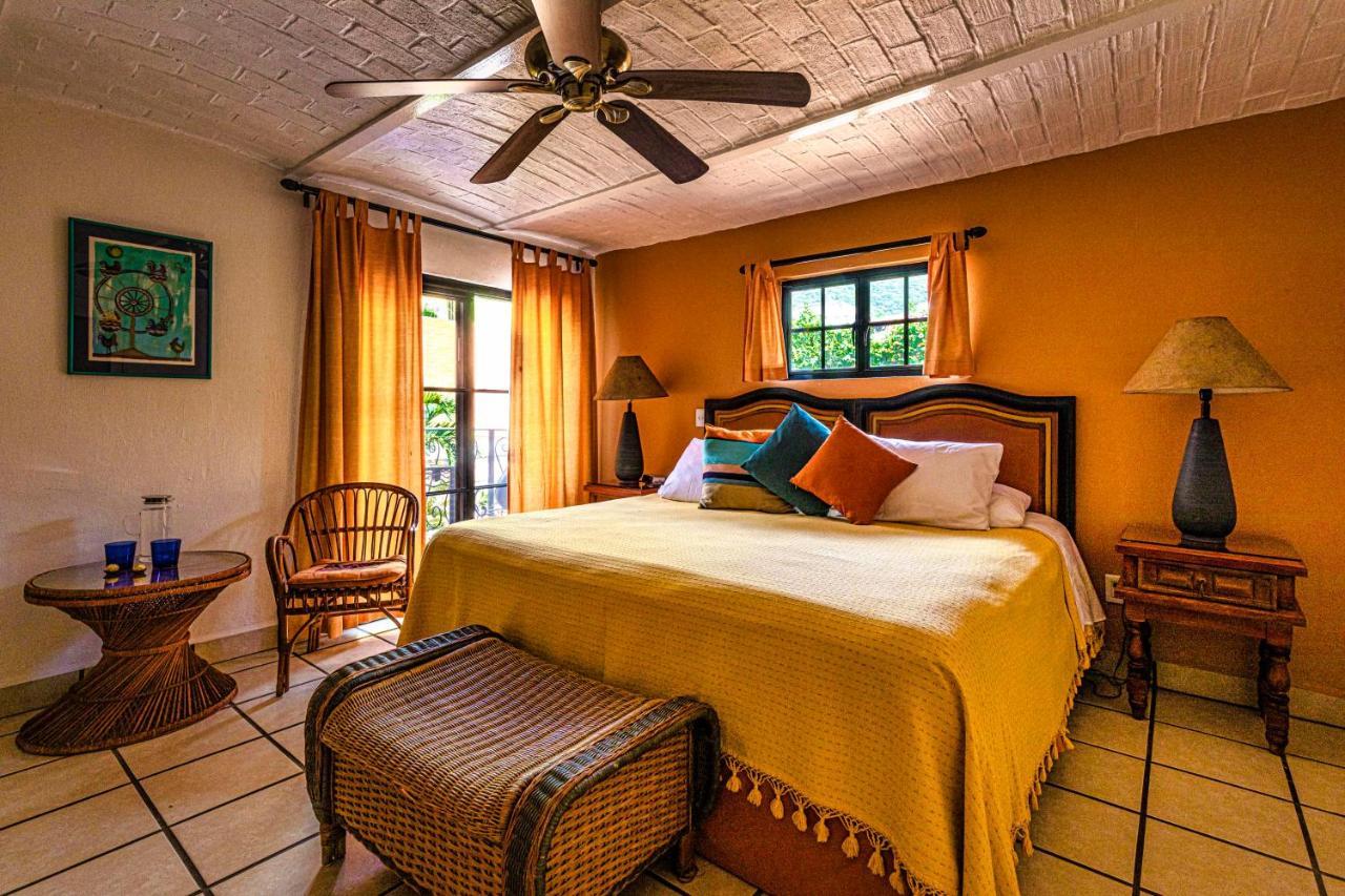 Casa Del Sol Inn アヒヒク エクステリア 写真