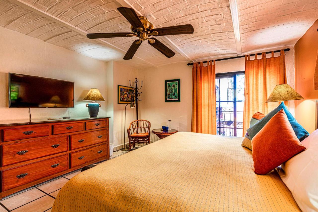 Casa Del Sol Inn アヒヒク エクステリア 写真