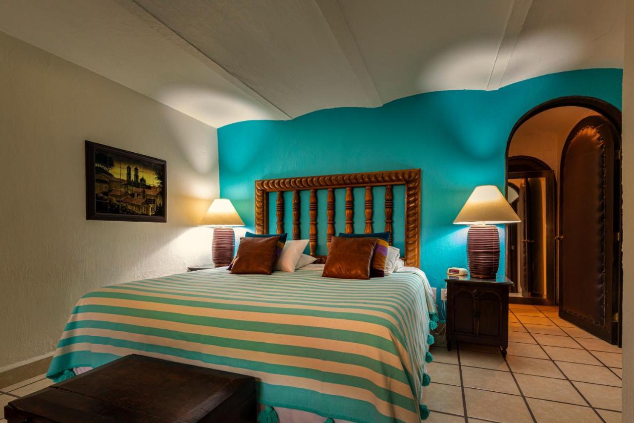 Casa Del Sol Inn アヒヒク エクステリア 写真