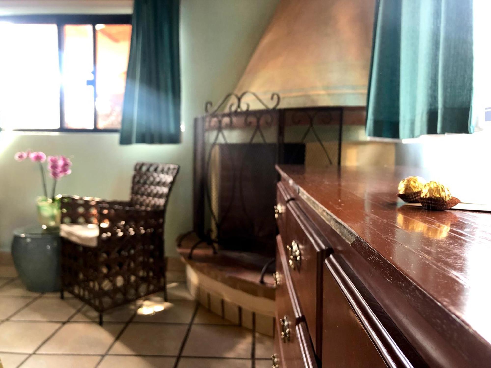 Casa Del Sol Inn アヒヒク エクステリア 写真
